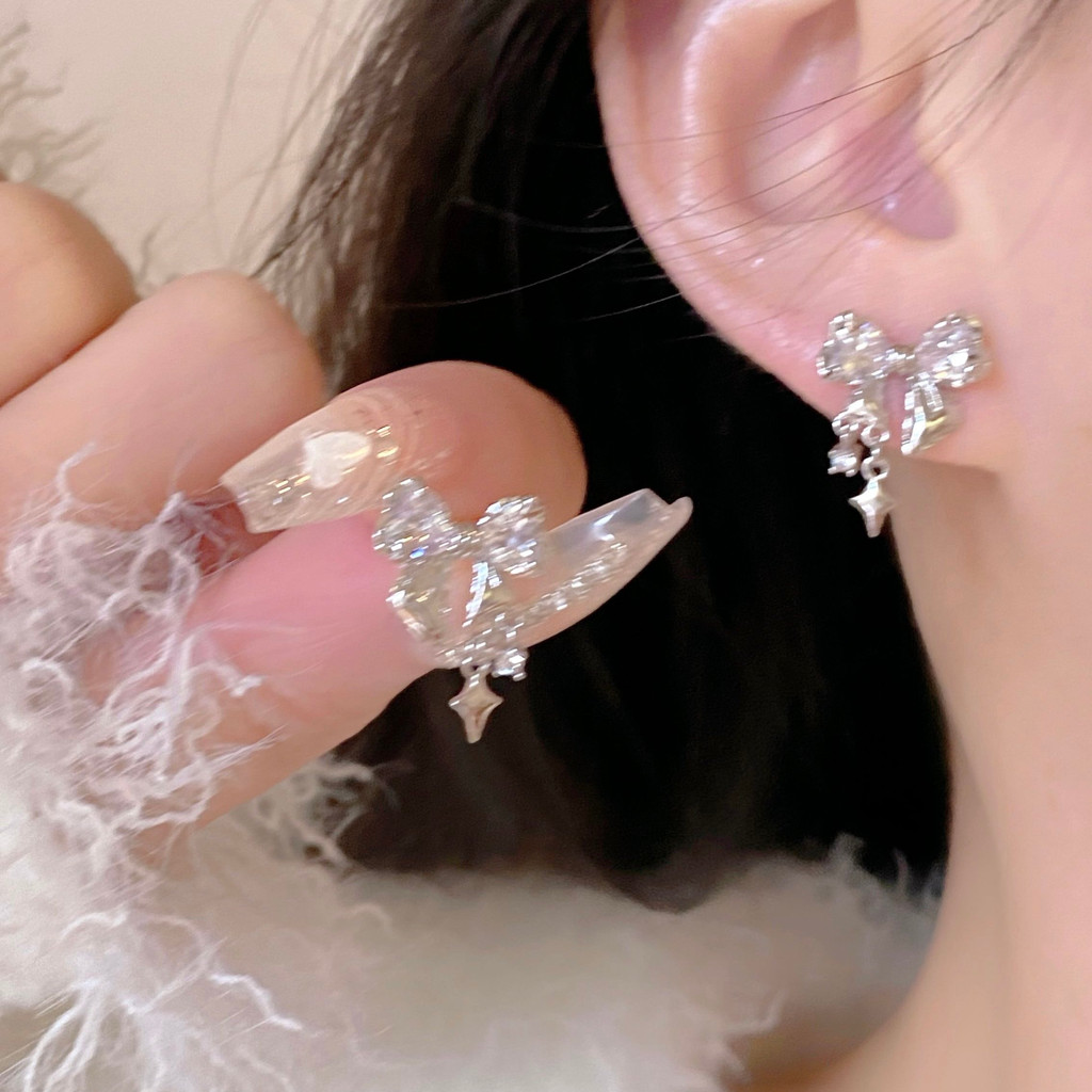ตุ้มหูหนีบ ต่างหูสตั๊ด สไตล์เกาหลี ไม่ต้องเจาะ แฟชั่นสําหรับผู้หญิง zircon สไตล์มินิมอล ประดับเพชร พร้อมส่ง