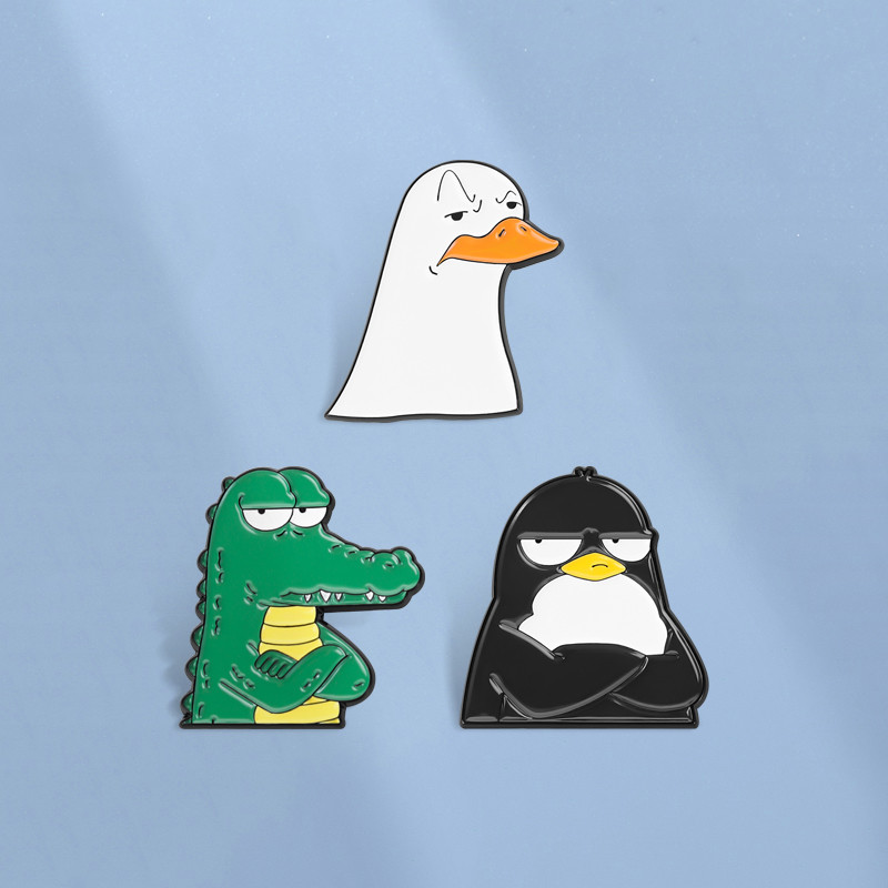 เข็มกลัดเคลือบเงา Grumpy Goose, Crocodile, Penguin น่ารักสำหรับตกแต่งกระเป๋าเป้ หรือเป็นของขวัญ