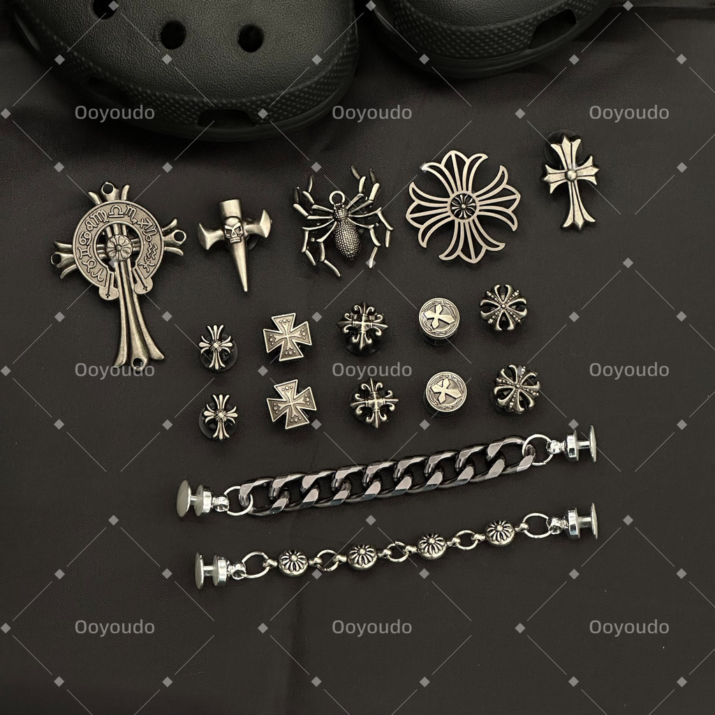 เครื่องรางโลหะสําหรับรองเท้า Clog – Gothic Punk Spider Cross Pins – การตกแต่งรองเท้าทางเลือกสีเข้มสําหรับผู้ชายผู้หญิง – อุปกรณ์วินเทจฮาโลวีน – Frete Grátis Bras Brasil