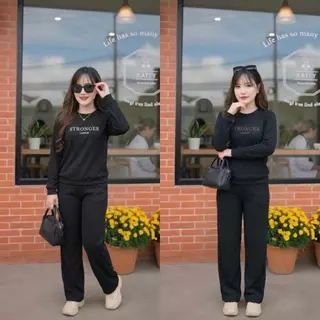 ชุดเซ็ต 2 ชิ้น แขนยาว ขายาว เสื้อคอกลม สกรีนลายตัวอักษร S330ผ้าวูลเวฟ กางเกงมีกระเป๋าข้าง มีเชือกรูด เอวยางยืด พร้อมส่ง