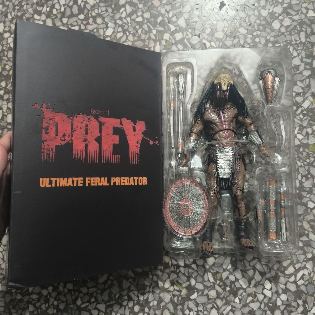 NECA 51725 Predator Wild Predator 23cm Action Figure