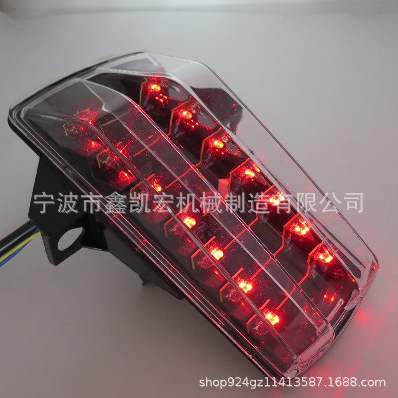 เหมาะสําหรับ 2003-2008 Suzuki SV 650/SV 650A/SV 650S/SV ไฟท้าย LED รถจักรยานยนต์