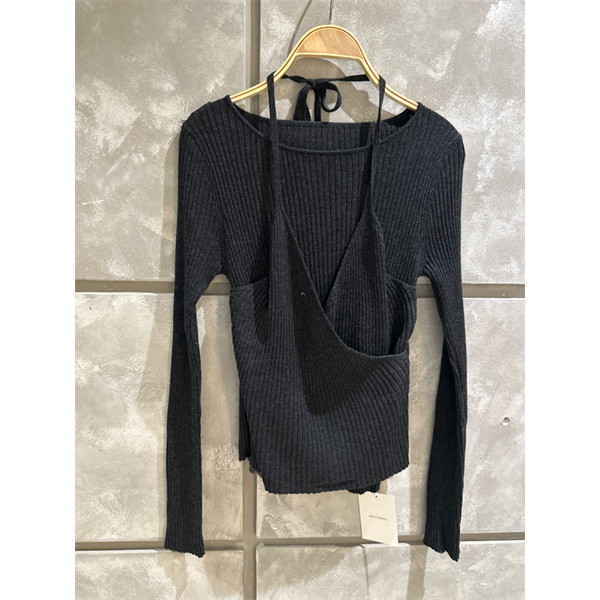 Sonia HQ 8915 เสื้อสเวตเตอร์ผ้าขนสัตว์ชนิดหนึ่งคอเต่า