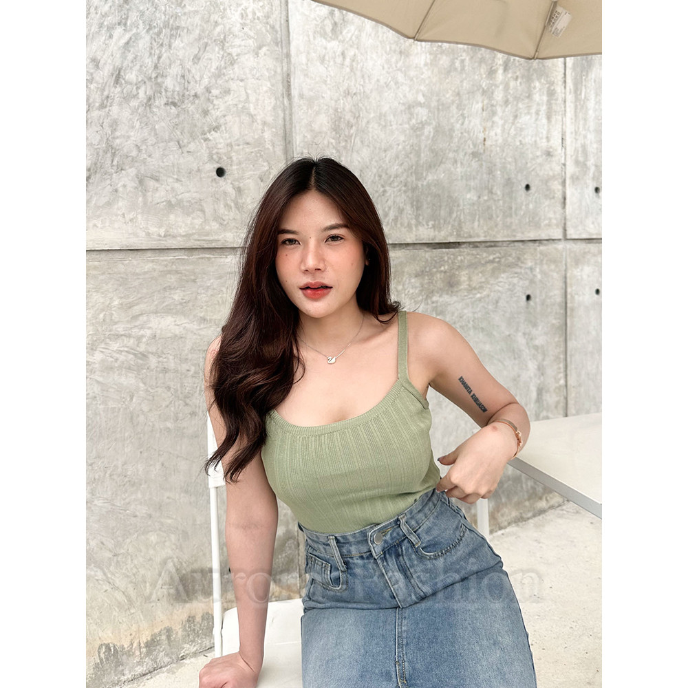 Aurora 🛒พร้อมส่ง🚚 (รูปถ่ายจากงานจริง) เสื้อสายเดี่ยวไหมพรมสีสดใสยืดพอดีตัวใส่ได้ทุกวัน - รูปที่ 2