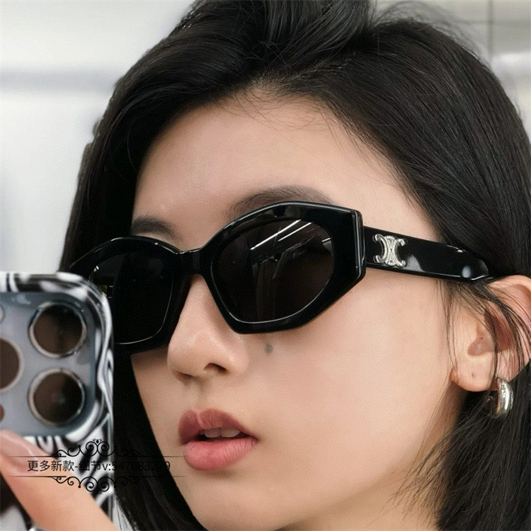 Z0I7 Ce**ne Arc de Triomphe polygonal cat-eye sunglasses for women Fashionable and unique style sung