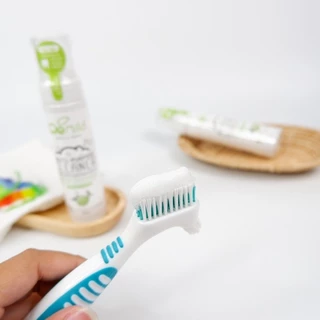 แปรงรีเทนเนอร์ ฟันปลอม จัดฟันใส Remild brush แปรงทำความสะอาดรีเทนเนอร์ แปรงฟันปลอม จำนวน 1 ชิ้น