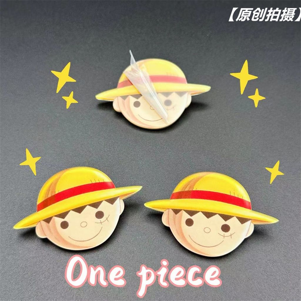 เข็มกลัดและเหรียญ One Piece สำหรับกระเป๋าและของขวัญนักเรียน