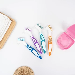 แปรงรีเทนเนอร์ ฟันปลอม จัดฟันใส Remild brush แปรงทำความสะอาดรีเทนเนอร์ แปรงฟันปลอม จำนวน 1 ชิ้น