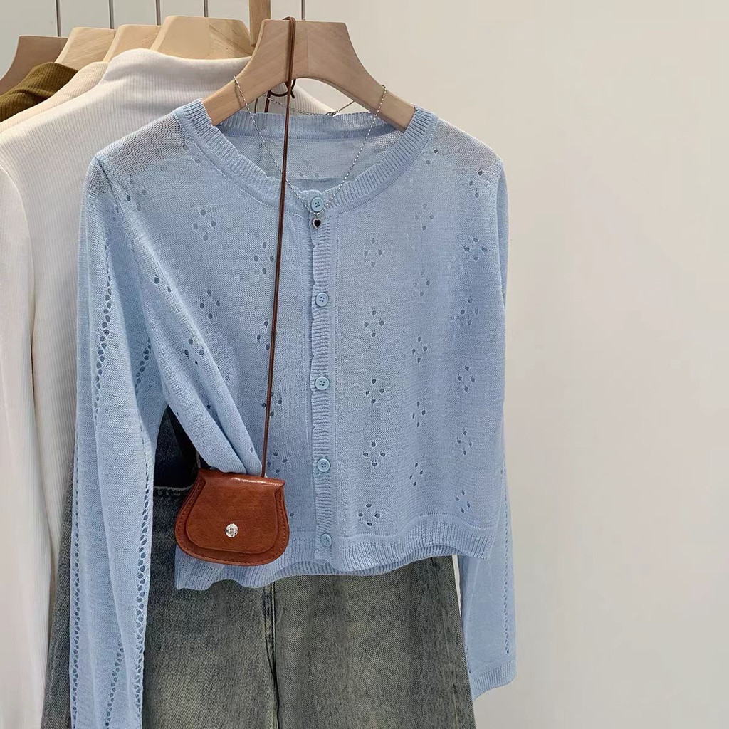 เสื้อสเวตเตอร์ลายถักผู้หญิง สำหรับฤดูหนาว ในสไตล์ใหม่และแฟชั่น