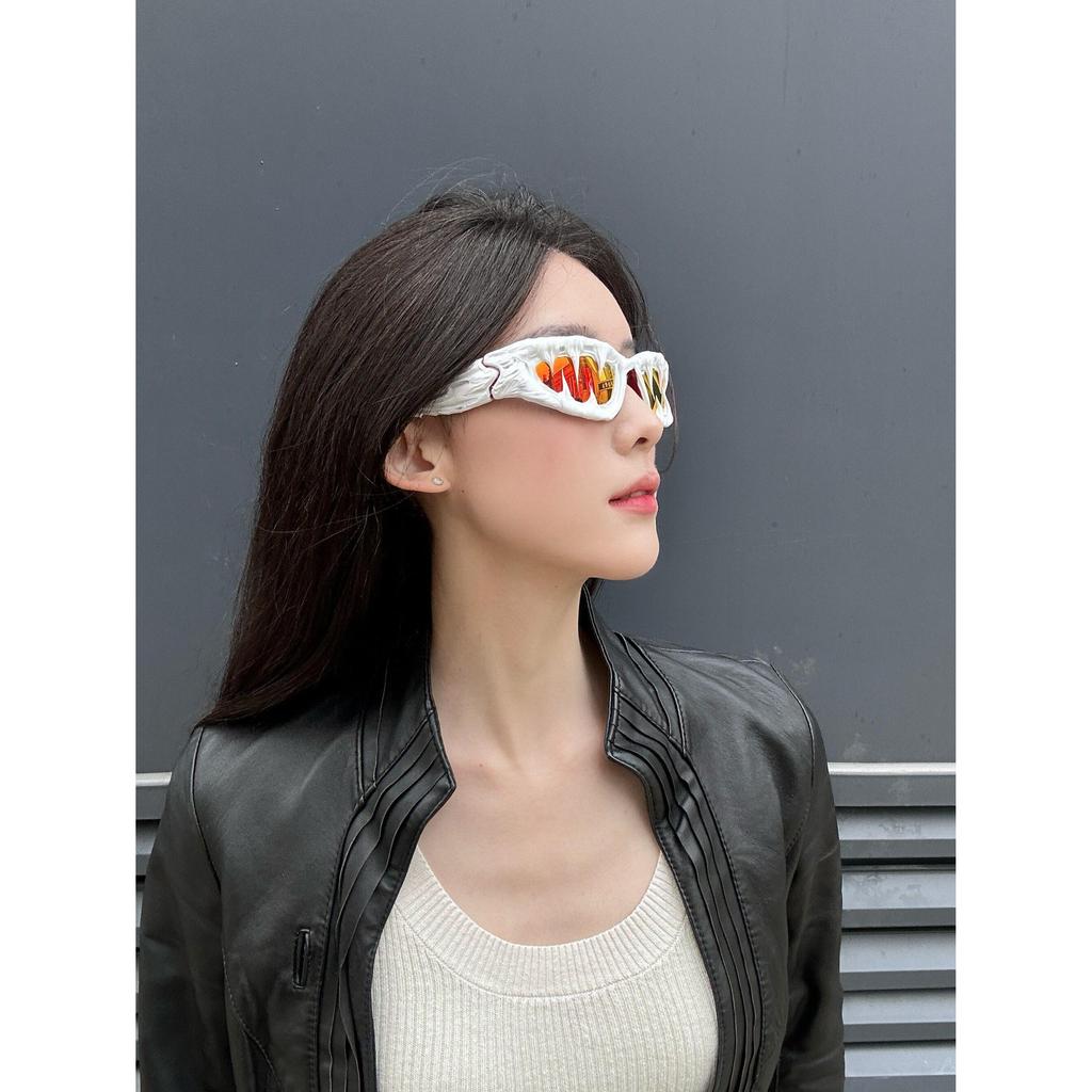 แว่นกันแดด Pi0neeR Avant-Garde Y2K แบบอีพ็อกซี่แฮนด์เมด [Akabane]