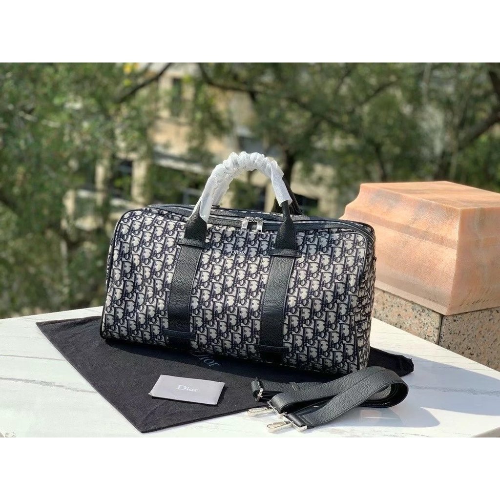 Dior8.16 End Oblique Travel Bag ขนาด 46 x 26 x 21cm หรูหราเต็มๆ สําหรับคุณ Pursuing แฟชั่นและ
