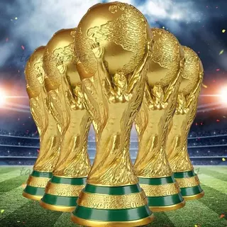 ลูกฟุตบอล 2022 ถ้วยรางวัลกาตาร์ปี 2022 ของที่ระลึกโมเดลถ้วยเรซินชุบทองเต็ม
