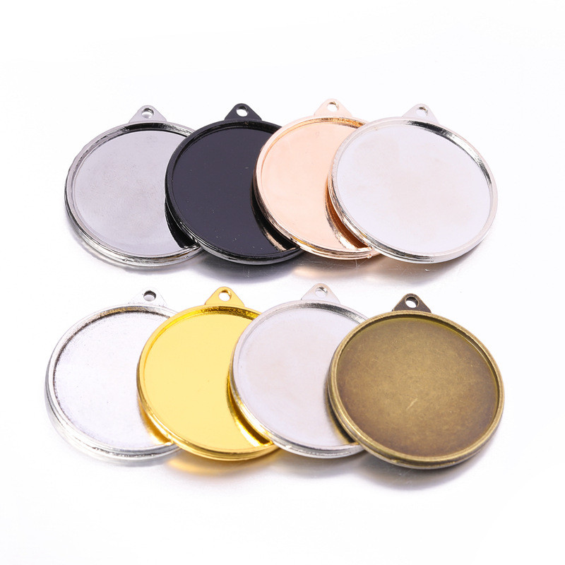 สร้อยคอมีเดียว่างเปล่าขนาด30มิลลิเมตรพร้อมฐานถาดBezel สำหรับทำเครื่องประดับ