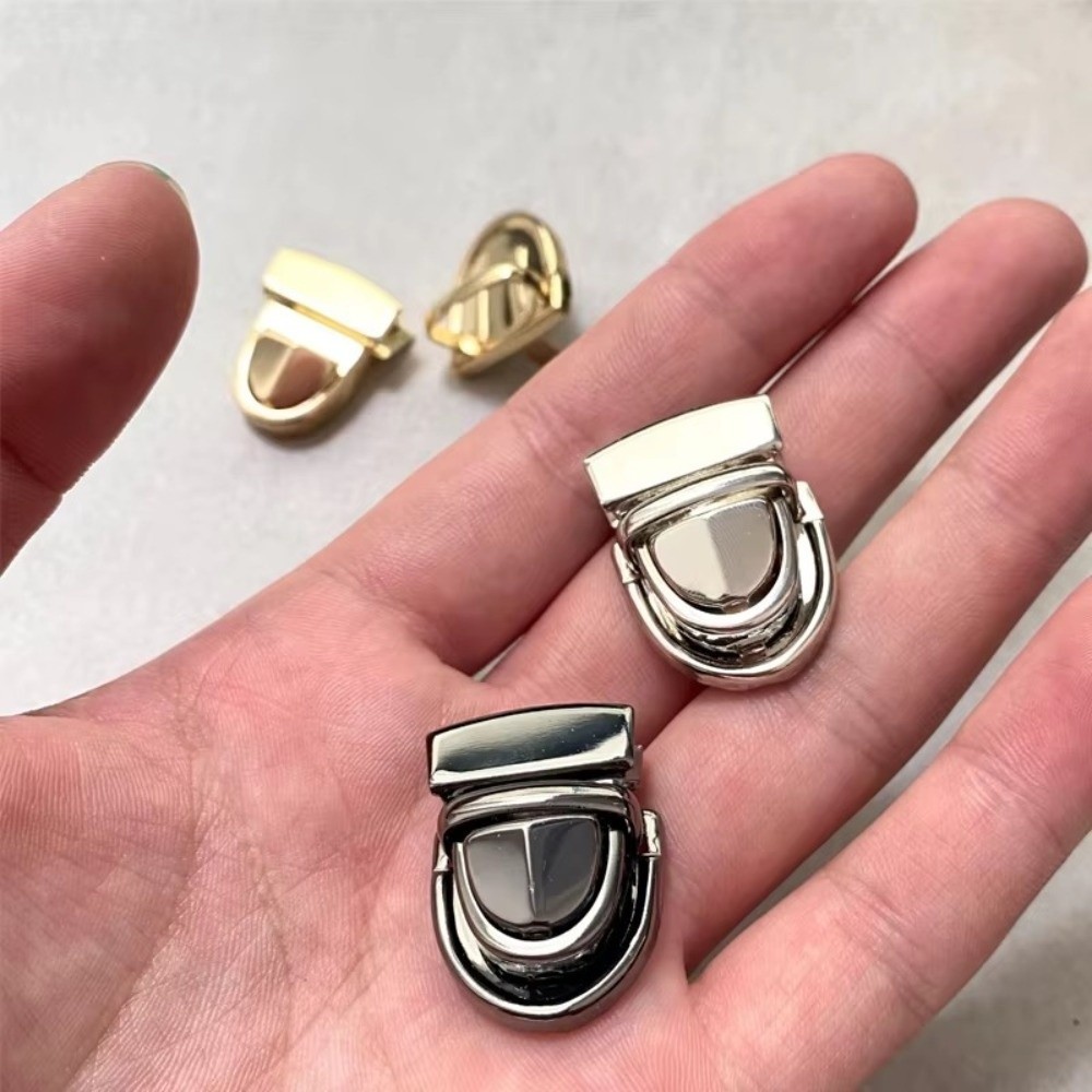 สีดํา5ชิ้นโลหะล็อคกระเป๋าจับมือ,เหล็กกระเป๋าสตางค์ยึดจับหัวเข็มขัด,ทนทานฮาร์ดแวร์ทําเองหัตถกรรมกระเป๋าอุปกรณ์เสริมกระเป๋า - รูปที่ 4