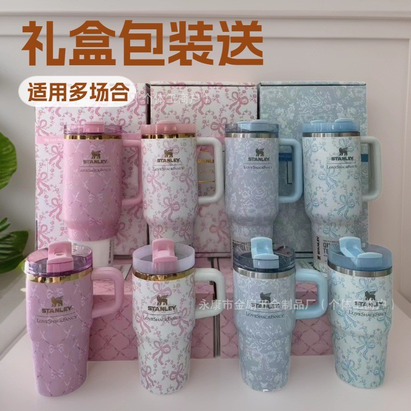 แก้วน้ำเก็บความเย็น แก้ว starbucks Stanley [กล่องของขวัญ] LoveShackFancy Joint Stanley Thermos Cup 4