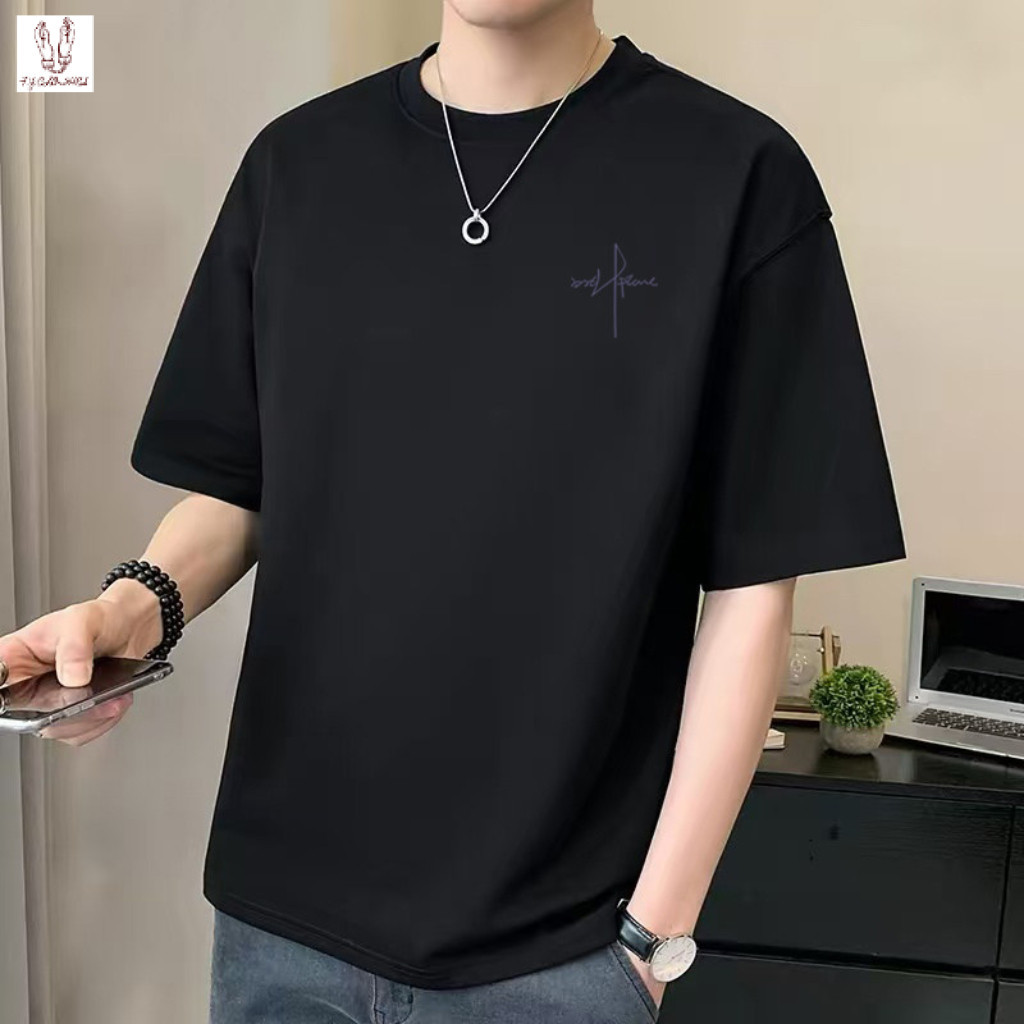 เสื้อยืดแขนสั้นผู้ชายสำหรับฤดูร้อน ปี 2026 ทรงหลวม สไตล์อเมริกัน อินเทรนด์ พิมพ์ลายตัวอักษร เสื้อแขนสั้นลำลอง