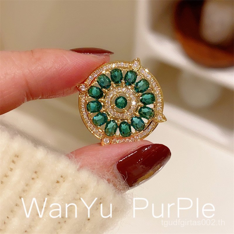 เสื้อคอ.newLineเข็มกลัดแบบฝรั่งเศสมัยเก่า สีEmerald กันแสงสะท้อน มีปุ่มที่ขอบแขนและกระดุมดอกไม้