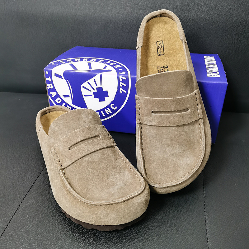 รองเท้า Birkenstock Mules สไตล์คลาสสิกสำหรับทั้งผู้ชายและผู้หญิง ทำจากหนังพร้อมรองพื้นหนา