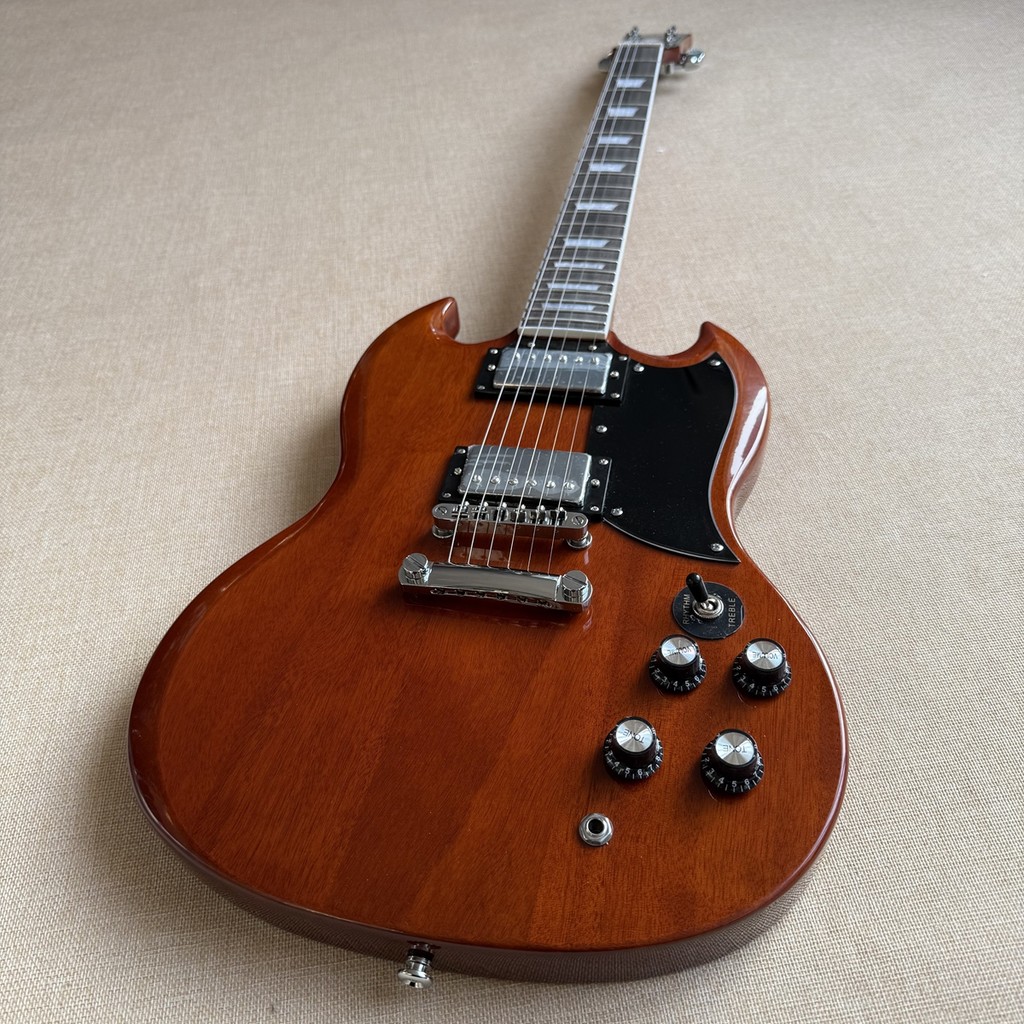 กีต้าร์มืออาชีพ Gibson SG Standard 61 สีน้ําตาล