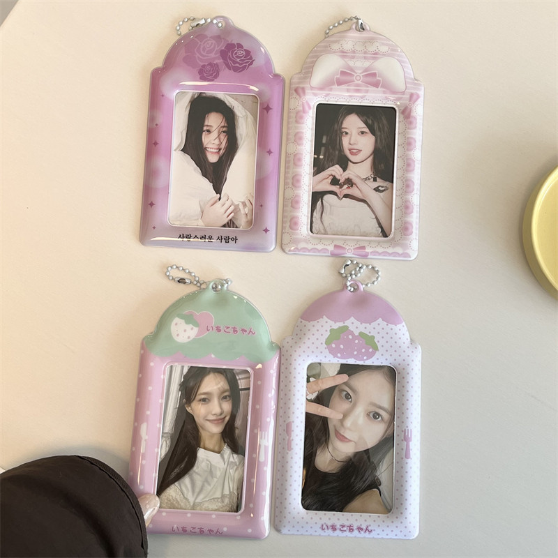 รองพื้นน่ารัก สตรอเบอร์รี่ 10 10 ซม. รูปถ่าย พีวีซี ผู้ถือบัตรดาวไล่การ์ดรูปถ่ายวิทยาเขตบัตรรถบัสบัตรการจัดเก็บแสดงจี้