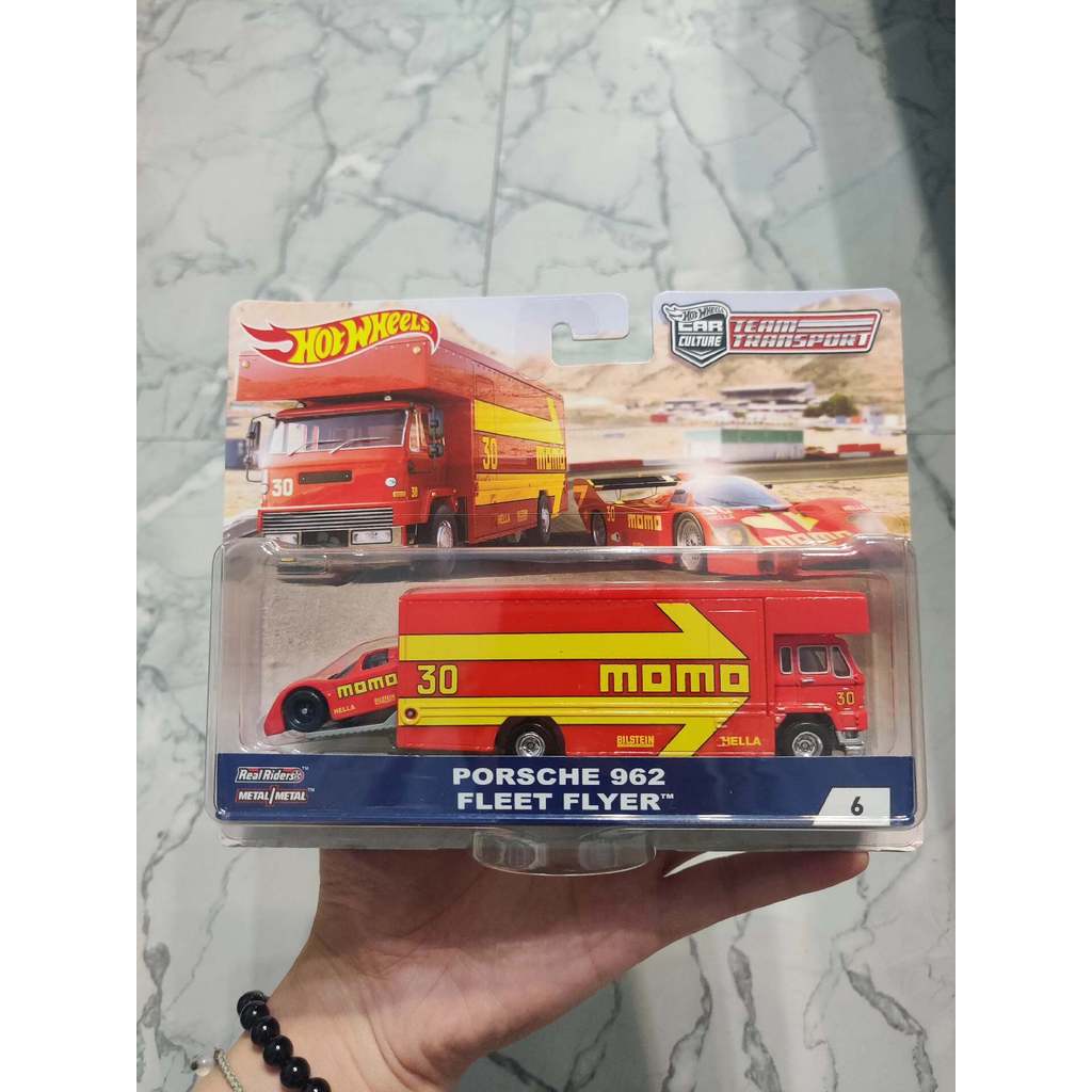 Hot Wheels Transport Fleet momo Coating Porsche 962 Transporter No. 6 แกะกล่องรถกระจัดกระจายพร้อมที่