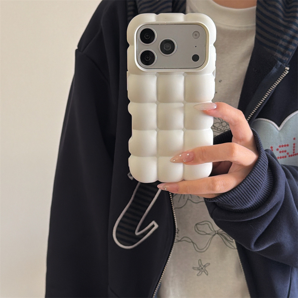 Simple beigeลายสก๊อตเคสโทรศัพท์Drop-ResistantสําหรับiPhone 17 Pro max 16Promax 15 15pro 17pro Pearlescent matte Creative Designกันกระแทกเคสโทรศัพท์