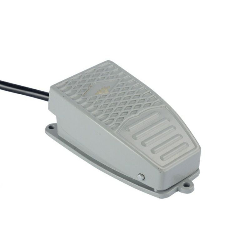 TFS-2สวิทช์เหยียบ (Foot Switch)
COM/1NO/1NC
10A 250VAC
