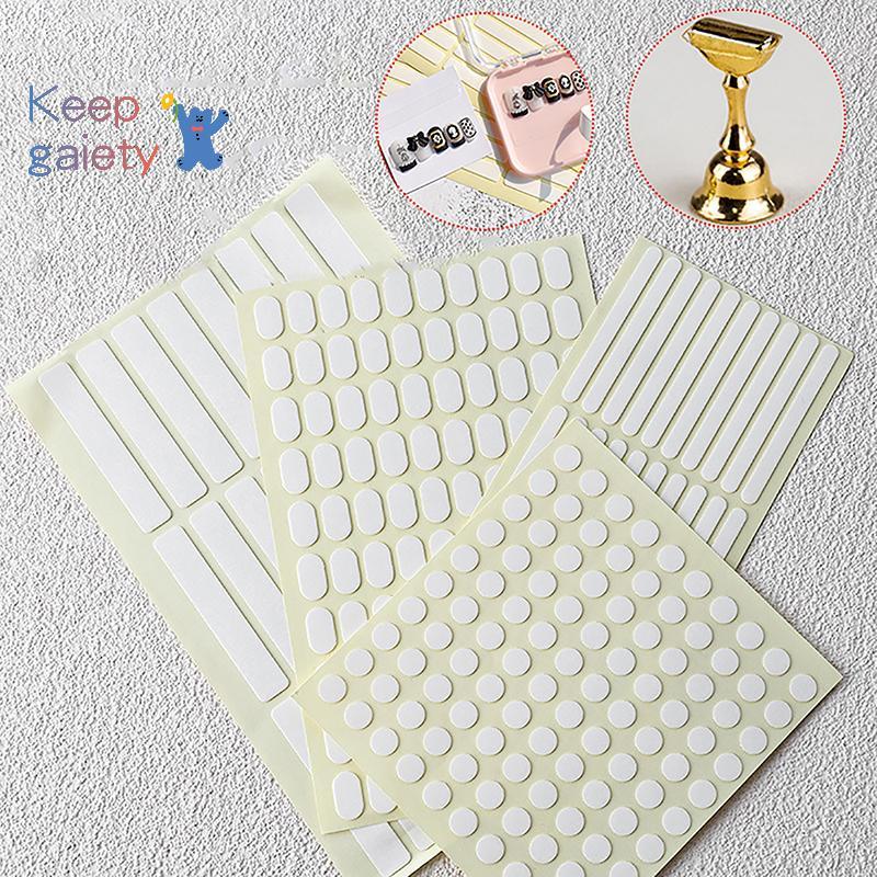 [Keepgaiety-t] Strip Oval Nail กาวสติกเกอร์เล็บขาตั้งเทปสองด้านสําหรับเล็บปลอมขาตั้งจอแสดงผลเล็บเคล็ดลับขาตั้งเครื่องมือ [ใหม่]