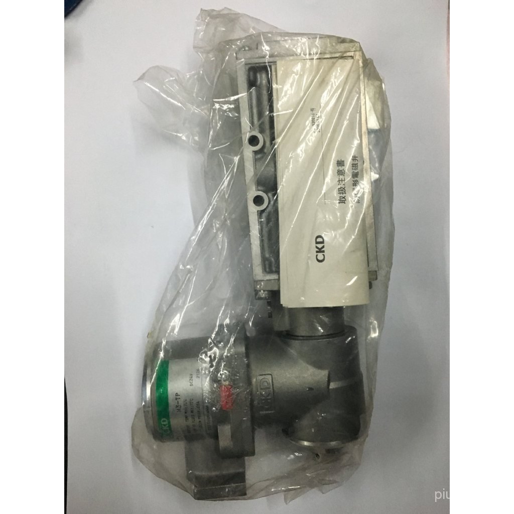 โซลินอยด์วาล์ว AC110DC24V220V ป้องกันการระเบิด CKD จัดส่งในวันเดียวกัน 4F310E-1008-TP/HSS1