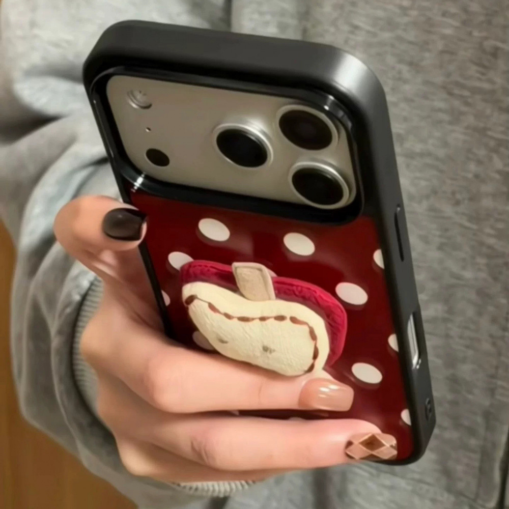 เกาหลี 3D เย็บปักถักร้อยสีแดง Polka Dot Apple iPhone สําหรับ iPhone 17 Pro Max 17 Pro 17 16 Pro Max 16 Pro 16 15 14 13 กันกระแทก Hard PC ฝาหลัง