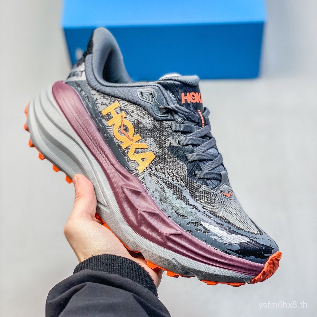 รองเท้าวิ่ง Lotto Stigen No. 7 มีระบบป้องกันการลื่นและระบายอากาศดี