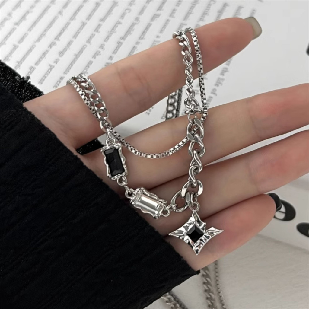 BELLA 🎀【พร้อมส่ง】สร้อยคอลายไม้กางเขนรูปดาว เท่ๆส่งจาก Mang อินเทรนด์สไตล์ฮิปฮอปไทย XL015 - รูปที่ 6