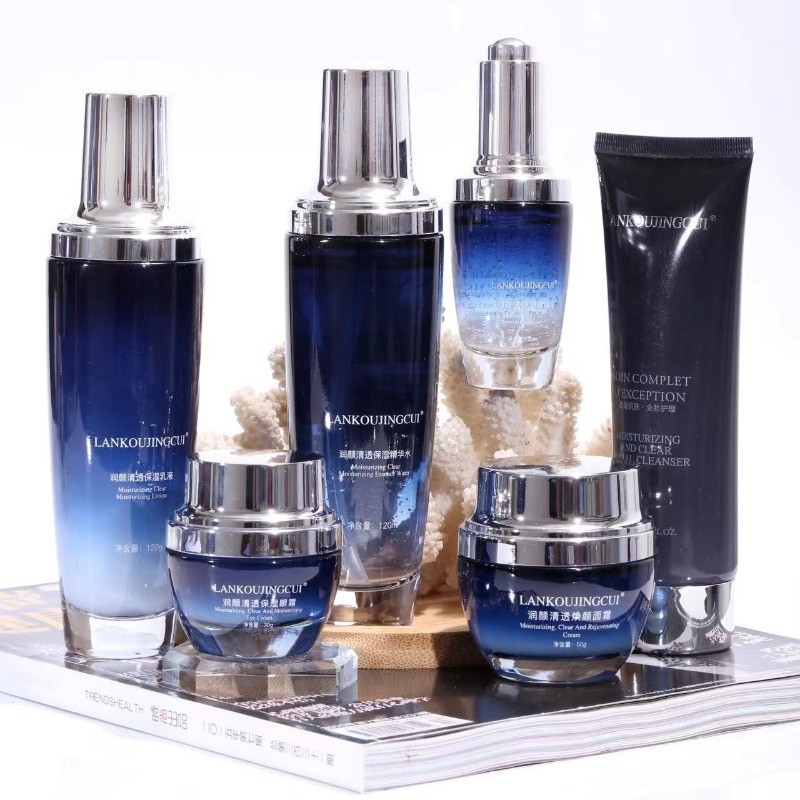 ชุดสกินแคร์ L'Oréal Youth Code ฝรั่งเศส อิมพอร์ตแท้ (เซรั่ม/โลชั่น/ครีม) กล่องหรู