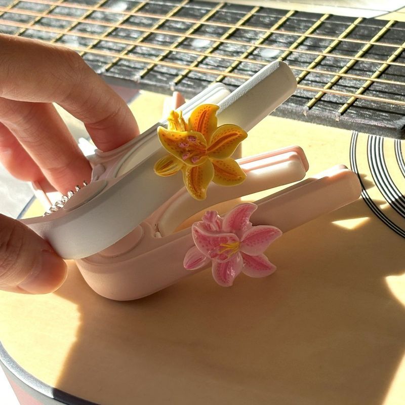 Sweet Super Fairy Original Tuning Clip เครื่องดนตรีกีตาร์ Capo Electric Bass Ukulele Capo ของขวัญ S0407