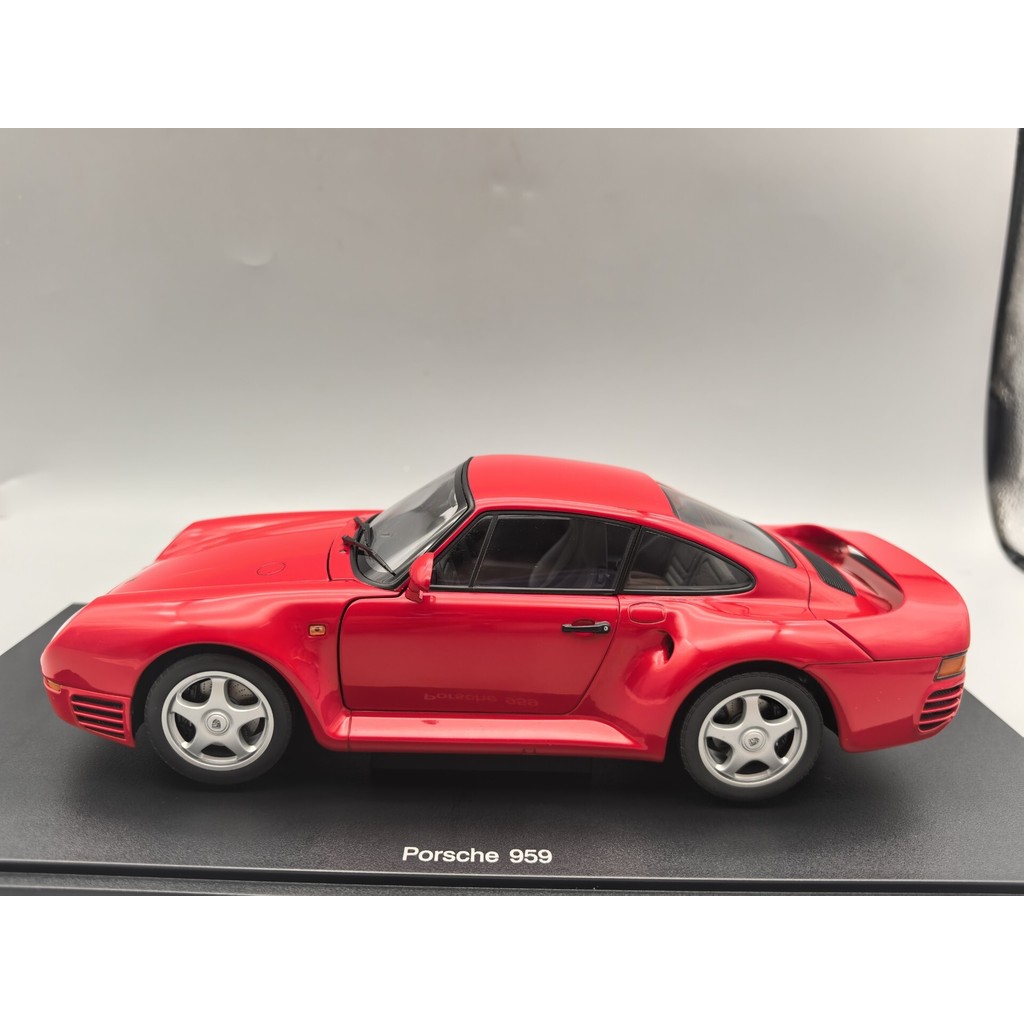 [คลังสินค้าพร้อม 1] AUTOart AUTOart 1/18 PORSCHE 959 PORSCHE 959 (สีแดง) Meassles Alloy Car Simulati