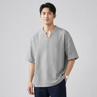 Chaistyle ฤดูร้อน แขนสั้น เทรนด์อเมริกัน เสื้อคอวี ลายทาง หลวมสบาย รุ่นเดียวกันสำหรับทั้งชายและหญิง