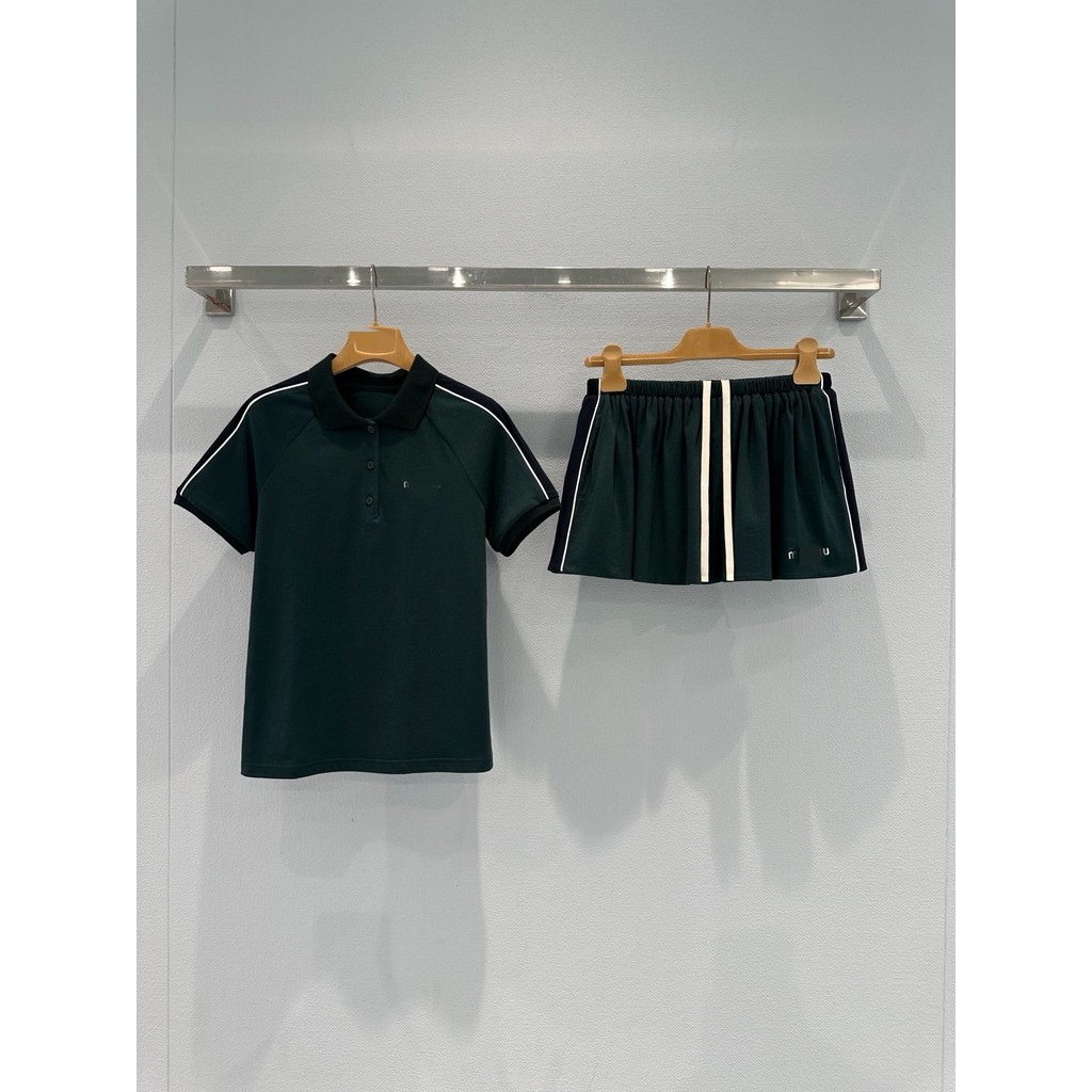 UM7P MIUMIU Women's early spring new green fashion Polo Top+Elastic Waist Pencil Skirt