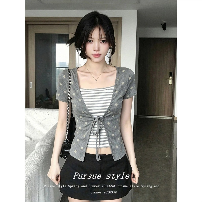 shayne-เสื้อยืดสตรี เสื้อแขนสั้น แถบ ลายจุด ผูกขึ้น รุ่นสั้น ประเภทประกบ เรียบง่าย สาวสวย แฟชั่นฤดูร้อน