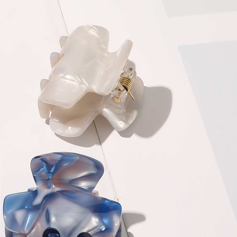 1 แฟชั่นผม Claw Urban Beauty Prefer คุณภาพสูงเหมาะสําหรับสาวทั้งหมดทนทานอะคริลิค