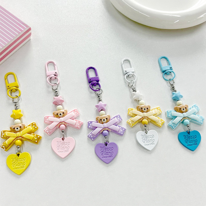 การ์ตูนเรซิ่น Bowknot หมีลูกปัดพวงกุญแจจี้หัวใจ Creative DIY กระเป๋า Charm Perfect Guests ของขวัญขนาดเล็กสําหรับคู่