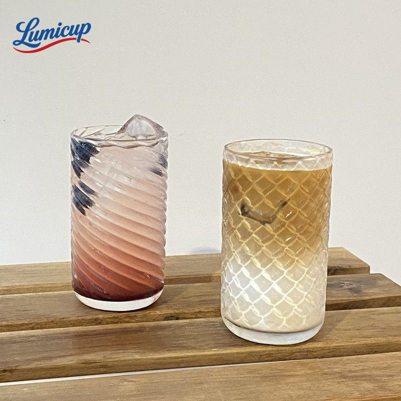แก้วกาแฟเย็นลายริ้วสไตล์อินสตาแกรม | แก้วน้ำผลไม้ ชาเย็น ค็อกเทล | อุปกรณ์คาเฟ่สุดหรูถ่ายรูปสวย