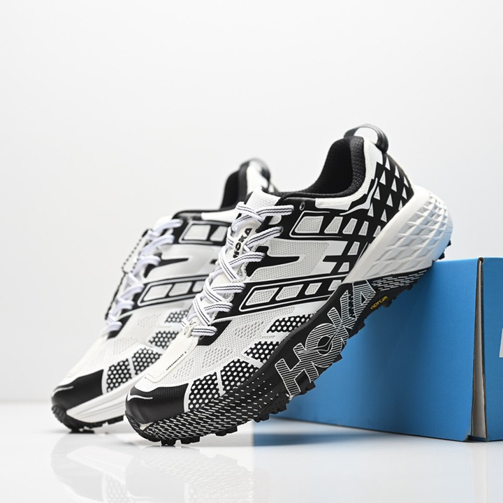 [HoGa] รองเท้าวิ่ง Hoka One One Speedgoat 2 เหมาะสำหรับเพศชาย ออกแบบเพื่อการแข่งขัน ลดแรงกระแทกด้วยน