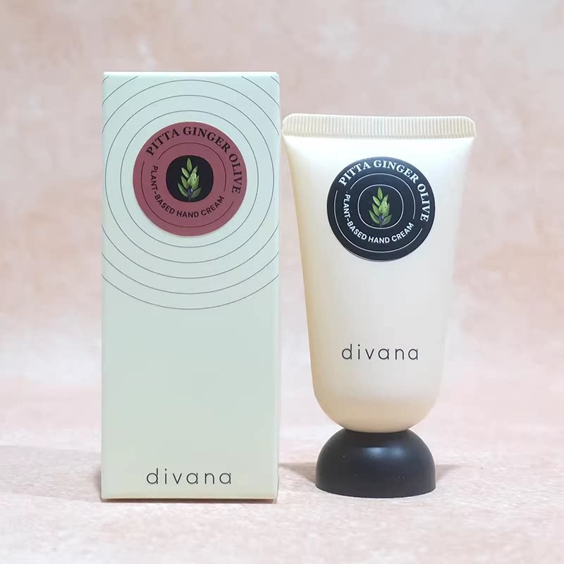 泰国Divana香 护手  ผู้สนับสนุน 50g Sunrise Full Moon RainbowThailand Divana Fragrance Hand Cream Moisturi