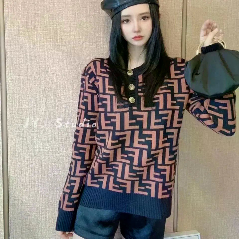 เสื้อกันหนาวแฟชั่น FENDI ลายแจ็กการ์ด สำหรับผู้หญิง