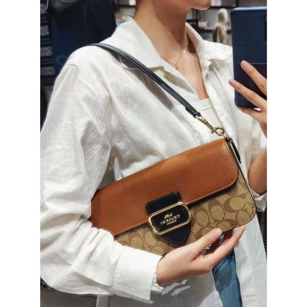 กระเป๋าสะพายใต้วงแขนผู้ชาย Morgan แบบสายคล้องไหล่เดียว และนาฬิกาข้อมือ CE560