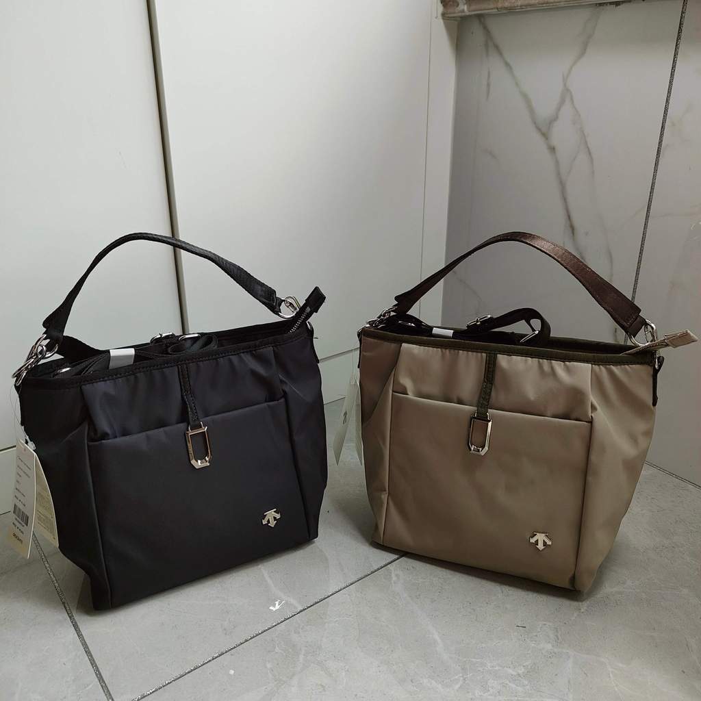 Disante 2026 Sports Leisure Portable One-Shoulder Lightweight Wear-Resistant Messenger Bag Unisex