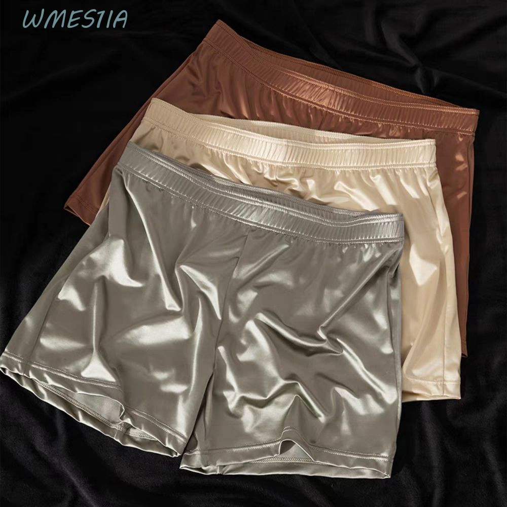กางเกง boxer 3 ชิ้น ทำจากผ้าไหม ยืดหยุ่น ออกแบบมาให้สวมใส่สบาย พอดีกับทุกไซส์ เป็นของขวัญสำหรับผู้ชาย