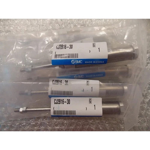 1PC ใหม่ SMC CJ2B16-30 กระบอกจัดส่งฟรี CJ2B1630