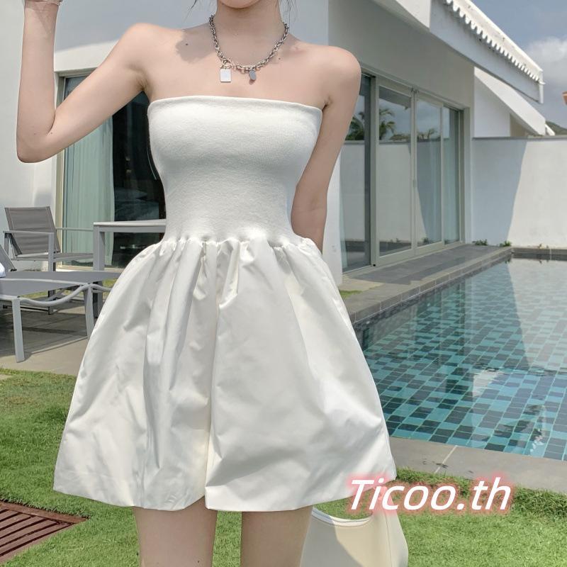 [ส่งจากไทย] เพลย์สูทชิ้นเดียวสีทึบ ไม่มีสาย ดีไซน์ห่อหน้าอก สไตล์เหมาะสำหรับฤดูร้อน