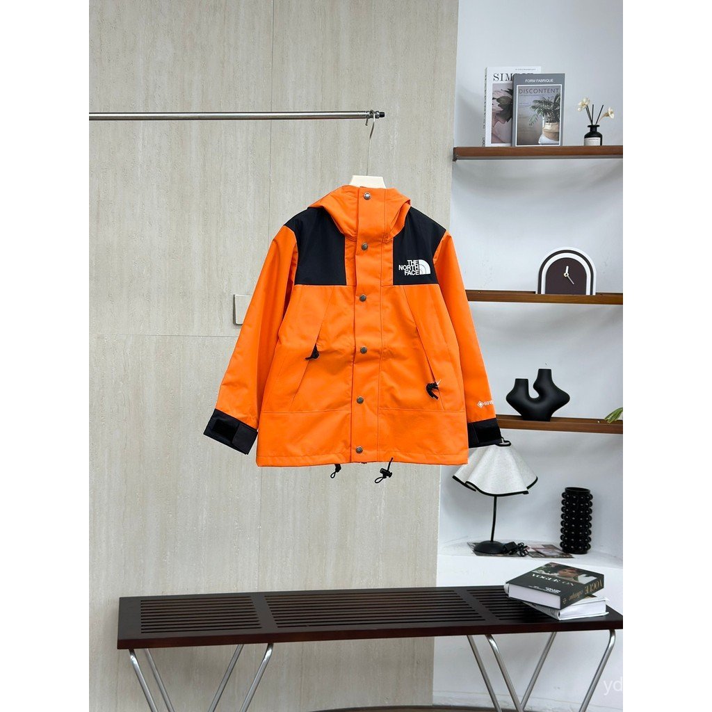 The North Face เด็กเสื้อแจ็คเก็ต แบบกระชับ ป้องกันลม เหมาะสำหรับเด็กทั้งหญิงและชาย